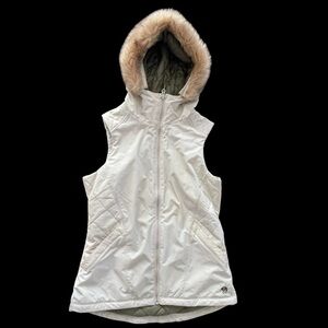 ❄️⛄️🏂Mountain Hardware Puffer Vest Women’s Size M Faux Fur Hooded White‎